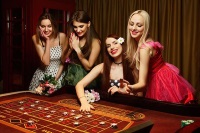 Loistava amerikkalaisen kasinon everett-valikko, hard rock casino uudenvuodenaatto