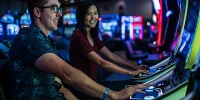 Kuka omistaa sunland park casinon, online-kasino suosittele ystГ¤vГ¤bonusta